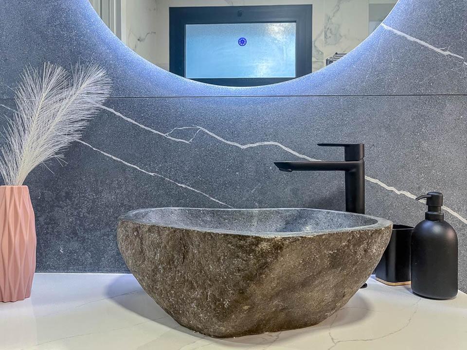 El Bunker Luxury Suite En Playa Del Hombre Con Vista Al Mar Εξωτερικό φωτογραφία